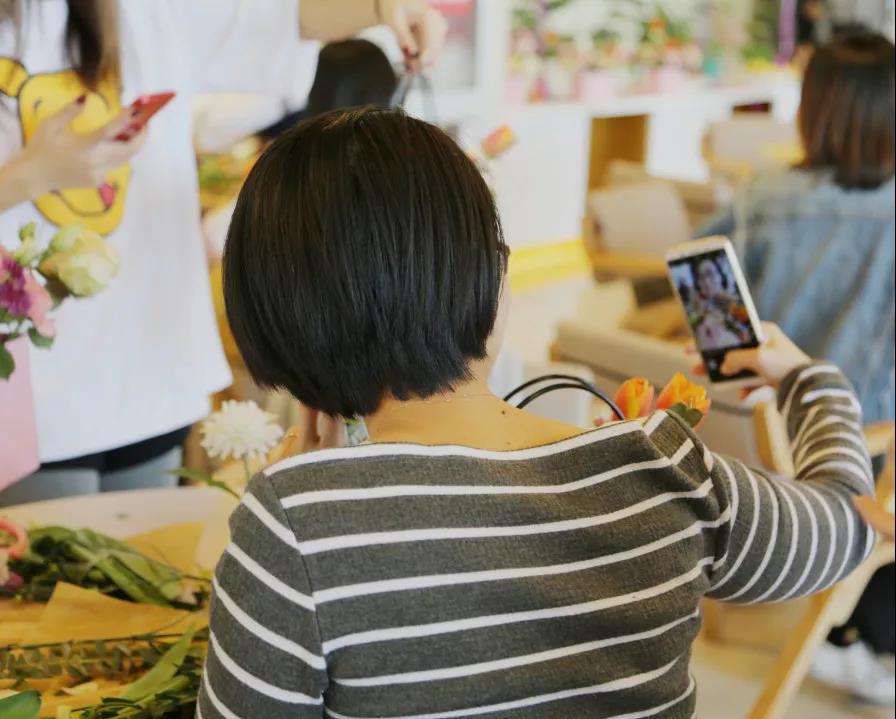女神节快乐！开发区工会、妇联联合开展插花艺术课堂(图15)