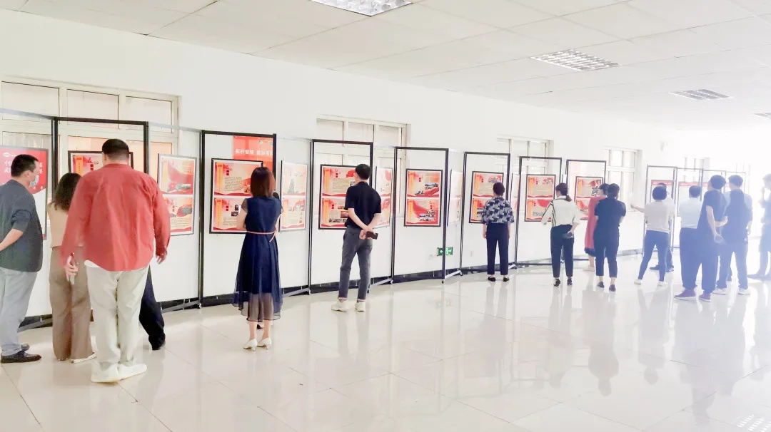 党史学习教育打开新方式 武清开发区这场巡展不一般！(图1)