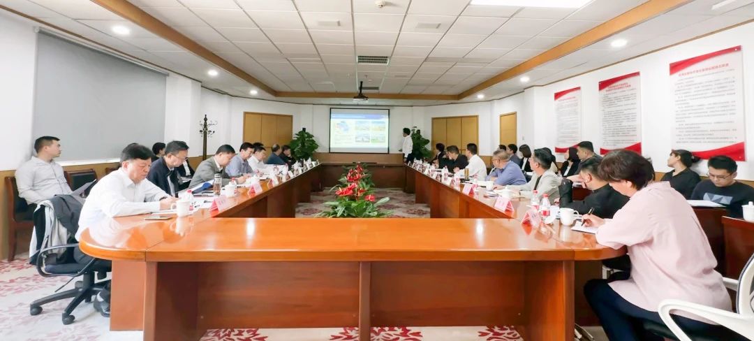 武清区政协主席会议成员到开发区联络站开展集体调研活动(图1)