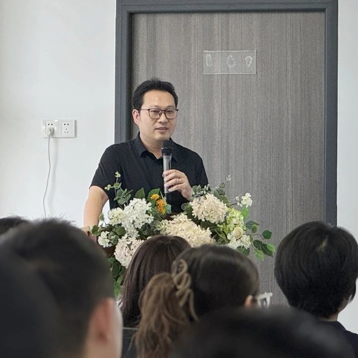 Wuqing Development Area holds a Lecture on AI Empowerment · Intelligent Efficiency Office to help enterprises develop efficiently(图2)